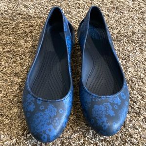 Crocs flats